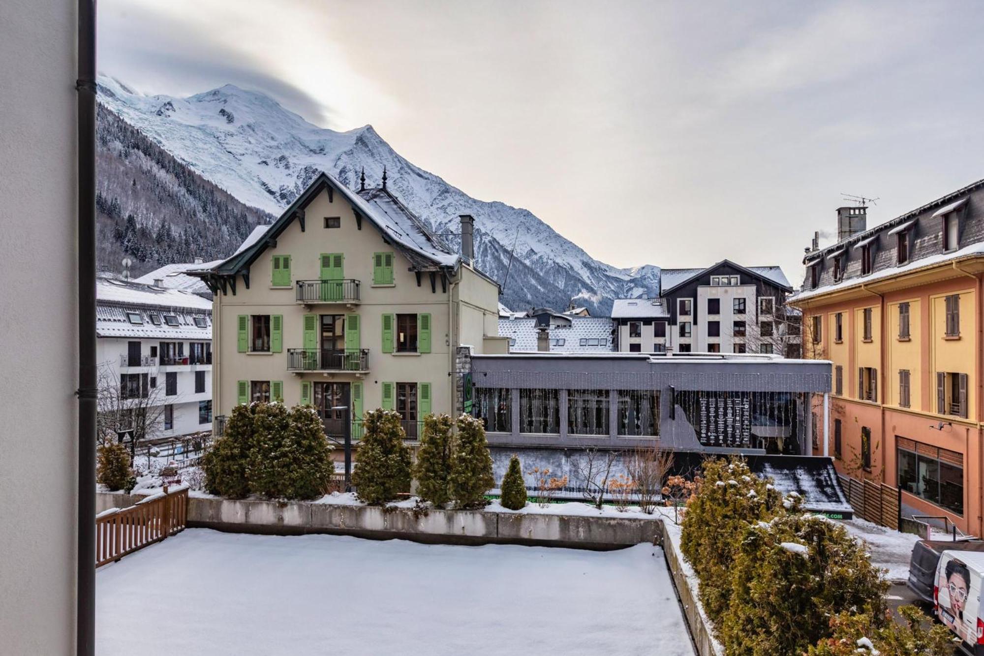 Duplex Aiguille Du Midi Large Terrasse - Happy Rentals Шамони Екстериор снимка