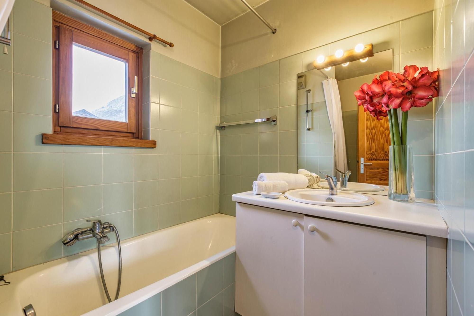 Duplex Aiguille Du Midi Large Terrasse - Happy Rentals Шамони Екстериор снимка