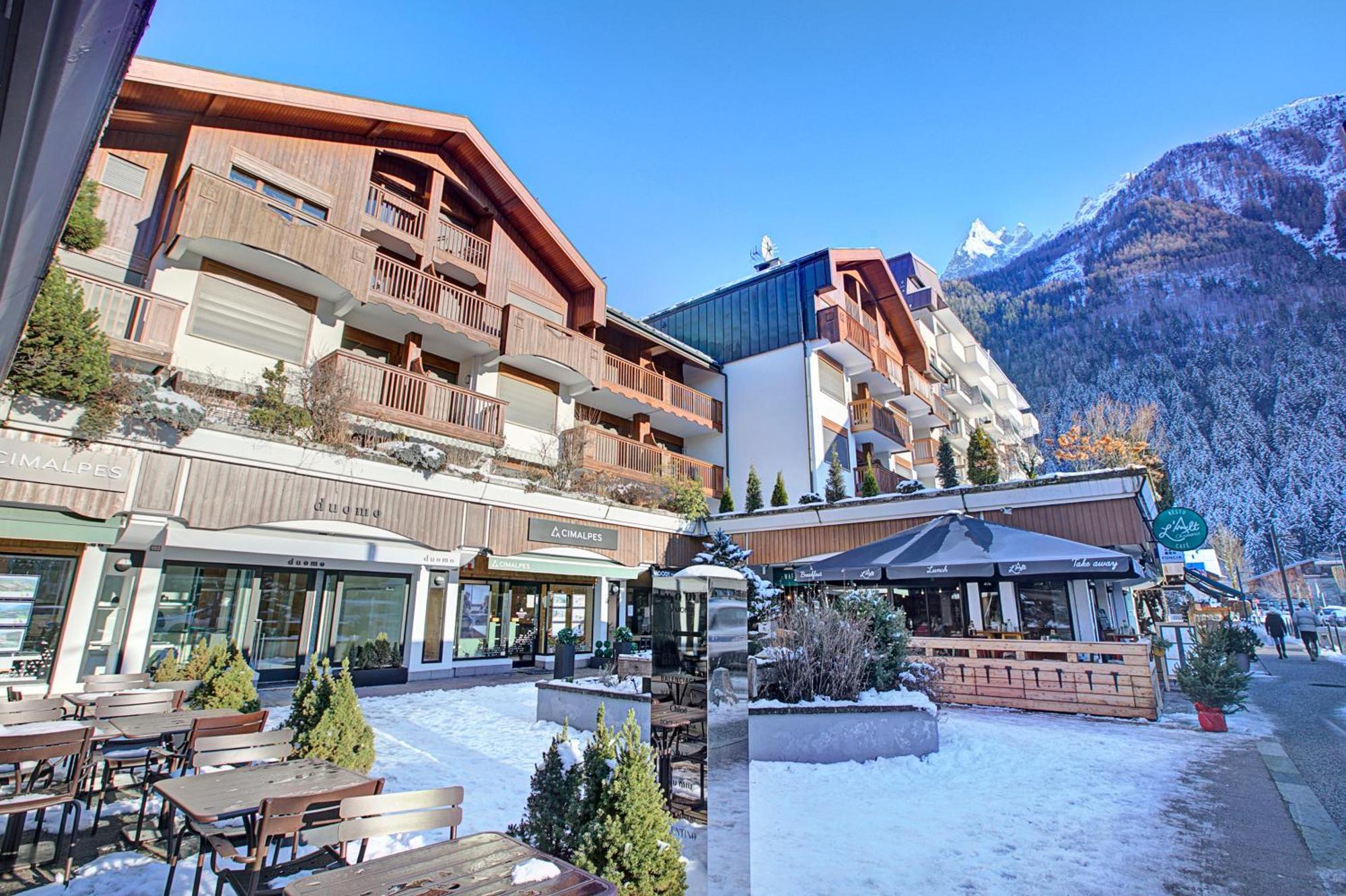 Duplex Aiguille Du Midi Large Terrasse - Happy Rentals Шамони Екстериор снимка